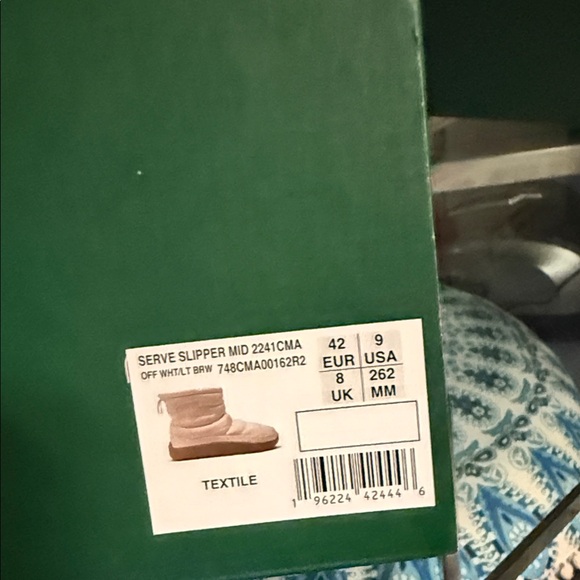 Lacoste Women's Beige Winter Boots - Picture 5 of 5